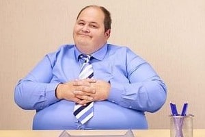 Сидячая работа способствует набору веса